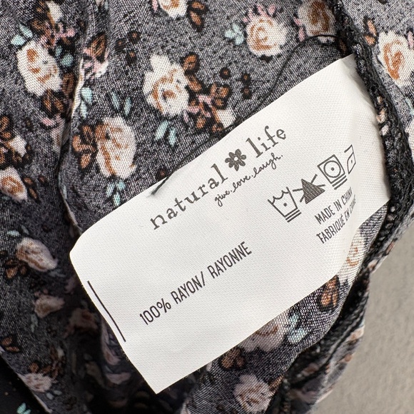 Natural Life Floral Wide Leg Jumpsuit Black Rose Print Size Large - Picture 15 of 16